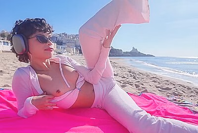 Beach Sex – Lilith Baph