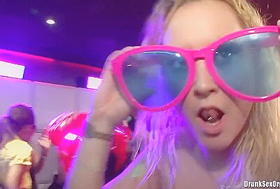 2019 08 04 – Big Tits